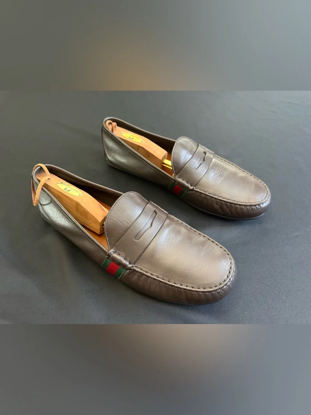 Classic Brown Gucci Leather Penny Loafers with Green-Red Accent Gucci Size 12D